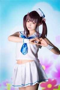 毕业旅行班花提出投喂野生棕熊，全班成了小点心完整阅读