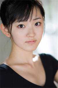 刚入职半个月，小白兔被上司盯上了无删版