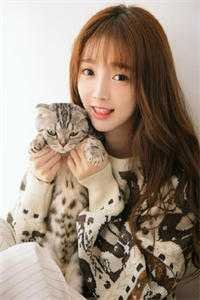 他权倾天下，却只宠她一人章节