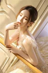 愿我如你，铮铮不折完整